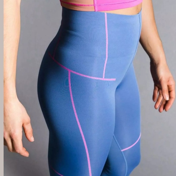 Nike Power Pocket Lux Tight Fit Women's NWT - Picture 5 of 7